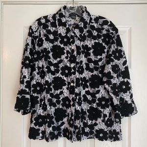 Lacey Lightweight Button-Up